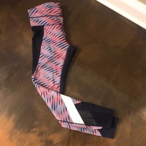 Athleta 7/8 Tights - Sz XS.